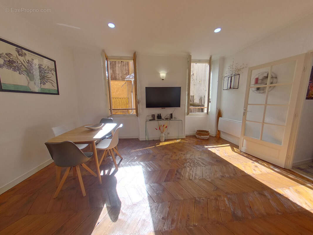 Type 3 centre ville barcelonnette - photo 8