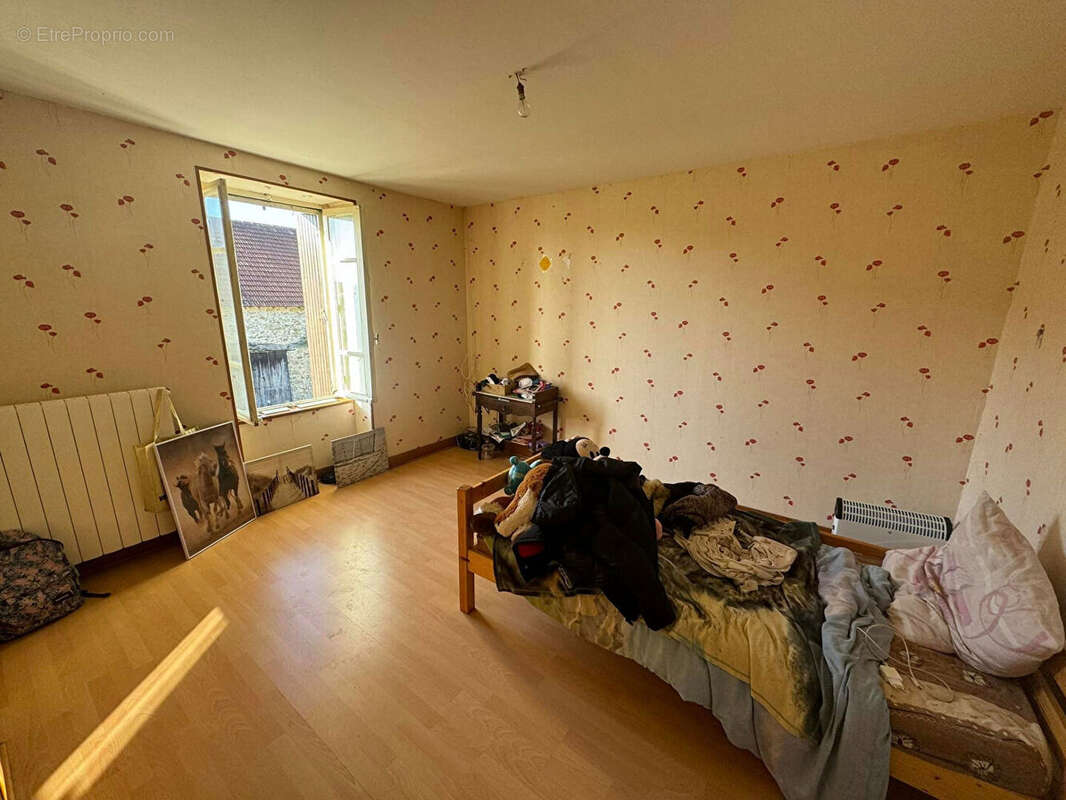 Maison à FROMENTAL