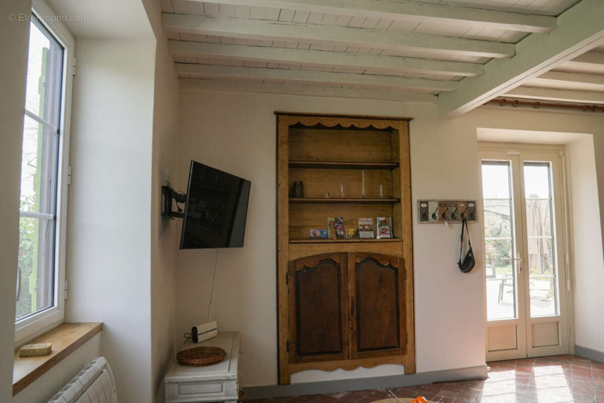 Dpt Pyrénées-Atlantiques Pau/Est. à vendre MAISON/GITES de 300 m2 sur 2775 m2 de terrain avec piscine - photo 9