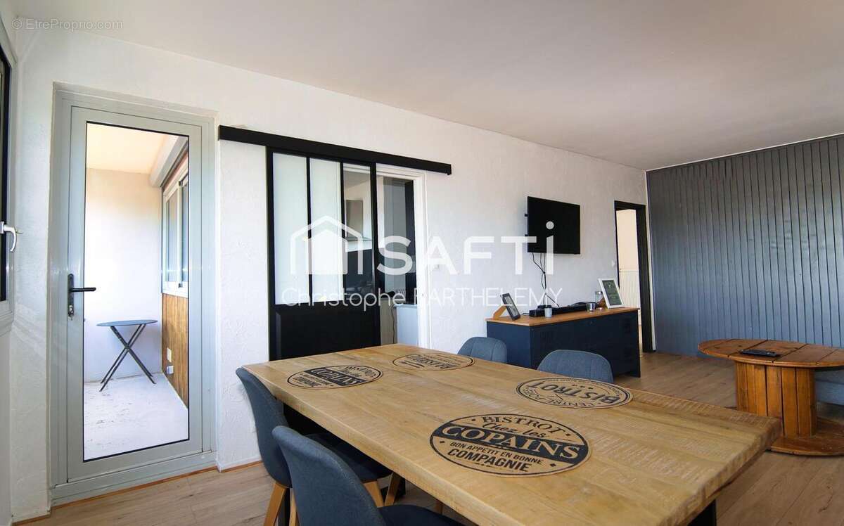 Photo 2 - Appartement à SAINT-PIERRE-LES-ELBEUF