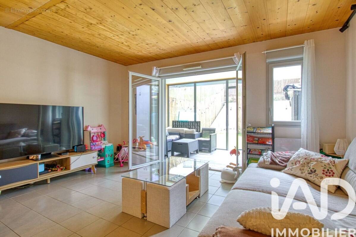 Photo 1 - Maison à LAGNY-SUR-MARNE