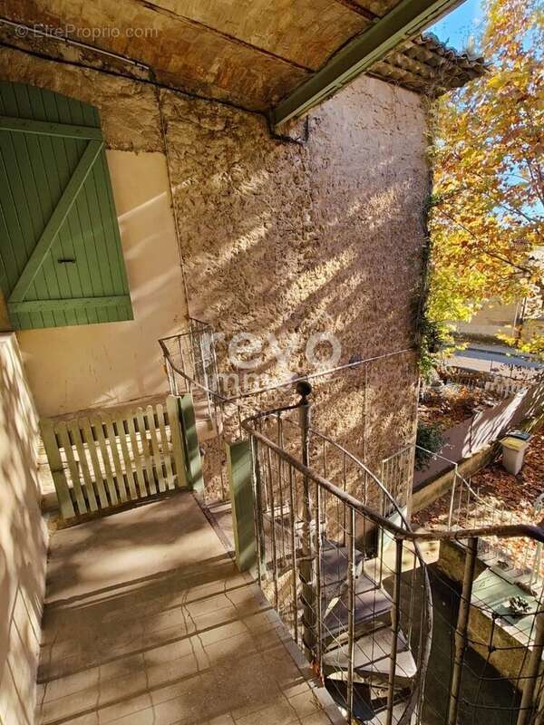 Maison à BEAUMES-DE-VENISE