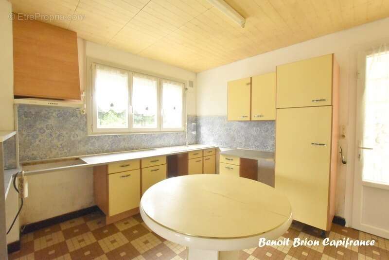 Maison à SAINT-MARTIN-DE-LANDELLES