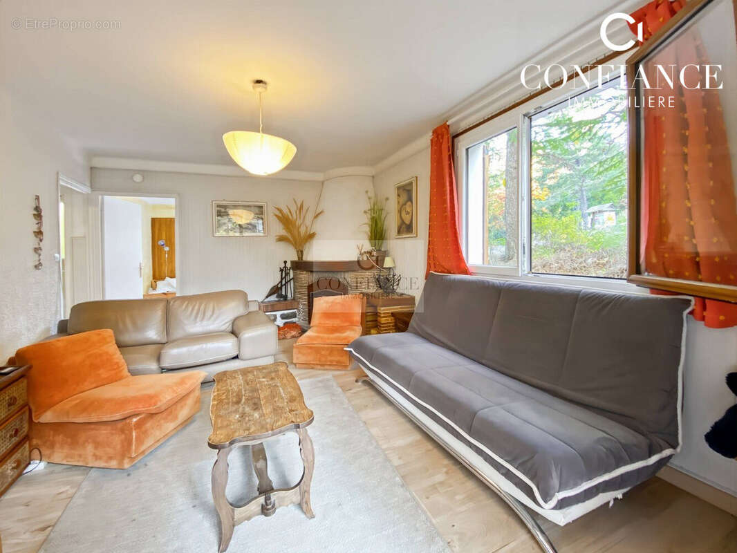 Appartement à SAINT-ETIENNE-DE-TINEE
