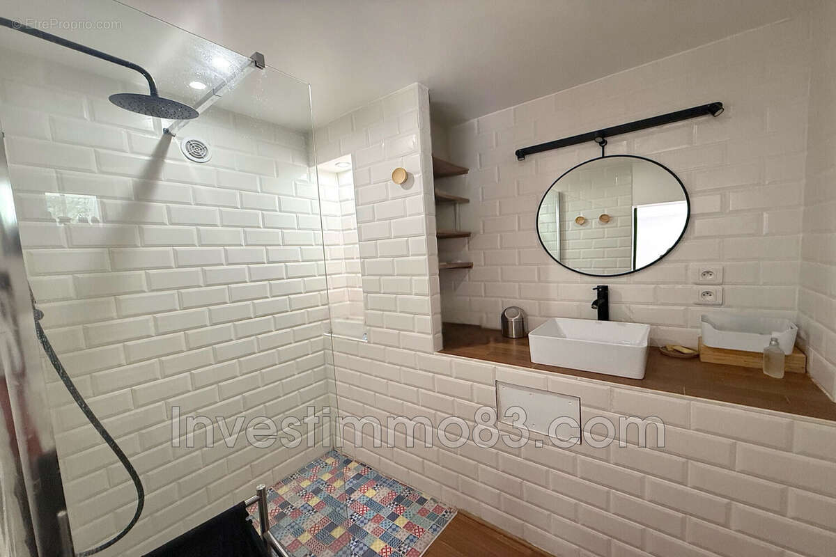 Maison à LA VALETTE-DU-VAR