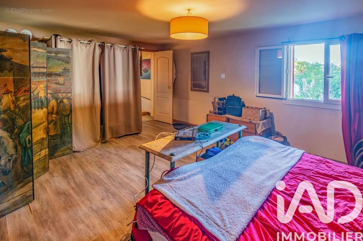 Photo 7 - Maison à LUSSAC