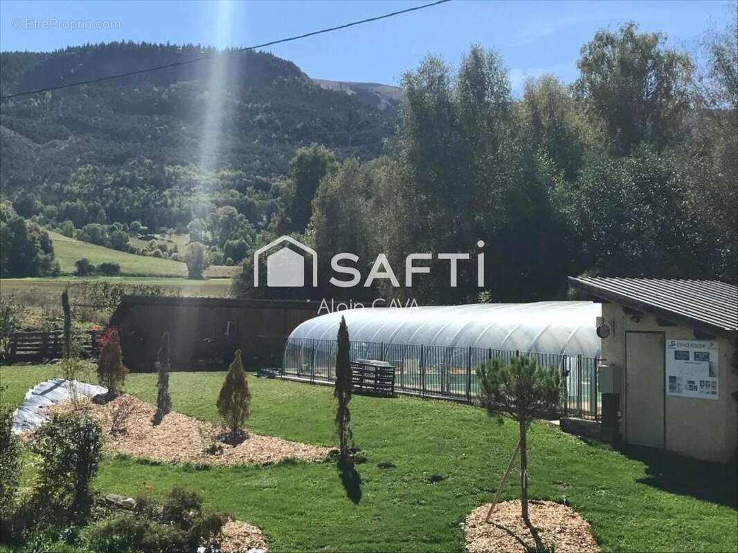 Photo 4 - Commerce à SELONNET