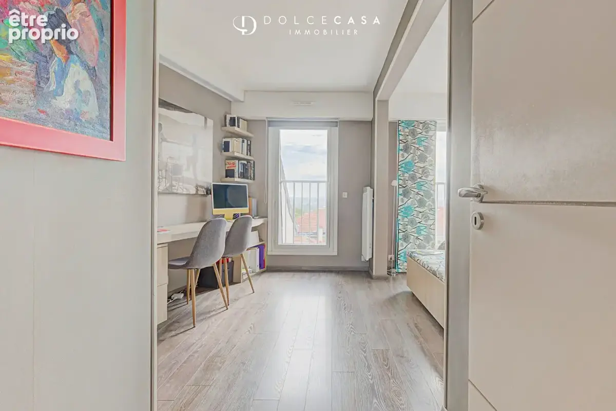 Appartement Nogent Sur Marne 5 pièce(s) 152 m2 - photo 12