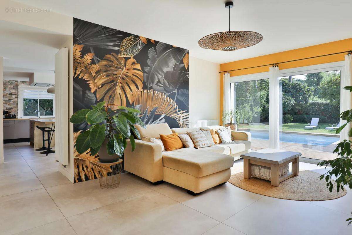 Maison à GUJAN-MESTRAS