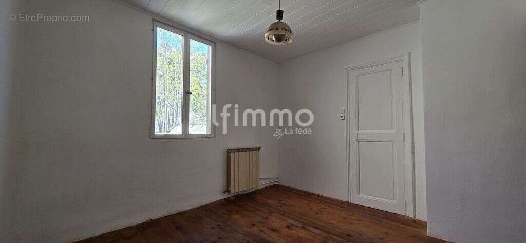Maison lumineuse avec extérieur - photo 11