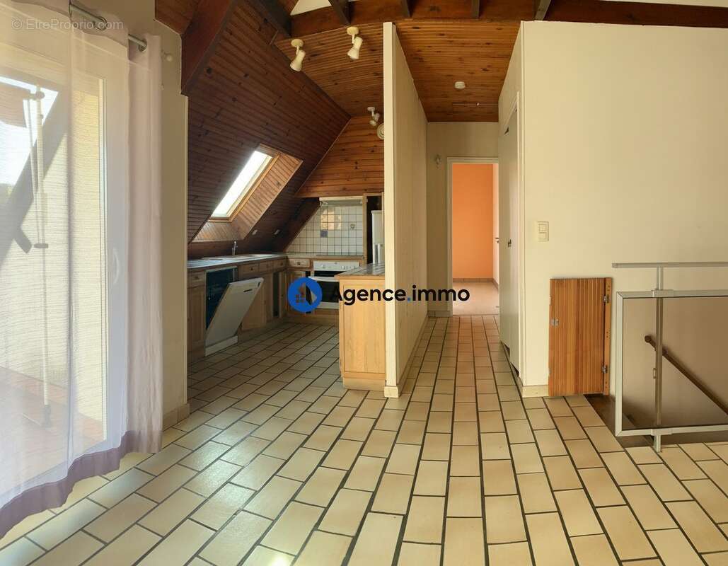 Maison à CHATEAU-LA-VALLIERE