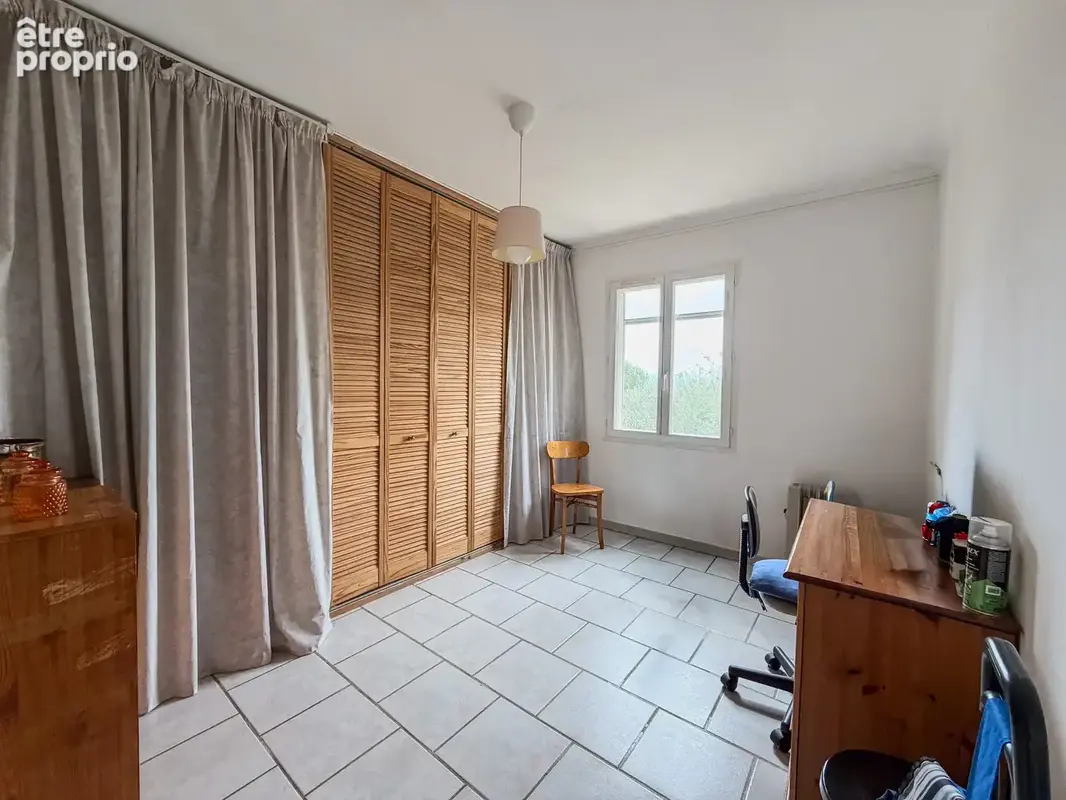 Villa de plain-pied avec vue dégagée et terrain piscinable à Rians - photo 13
