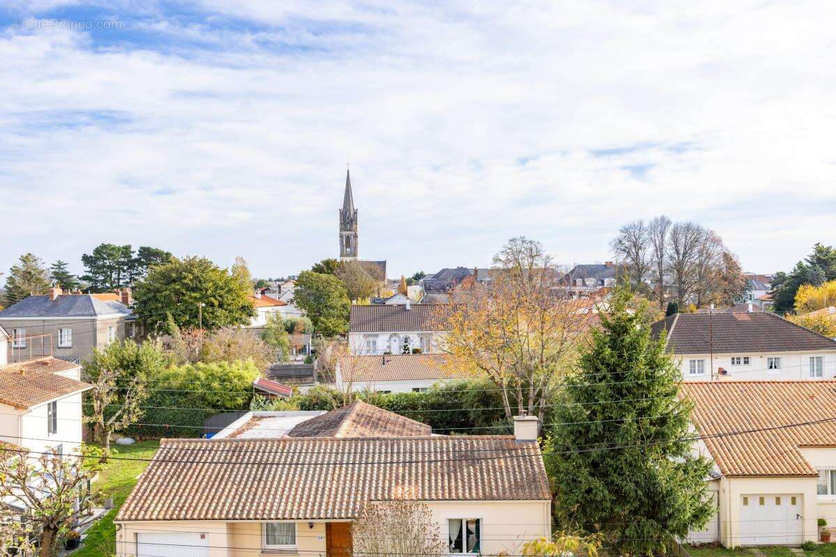 Appartement à SAINT-SEBASTIEN-SUR-LOIRE