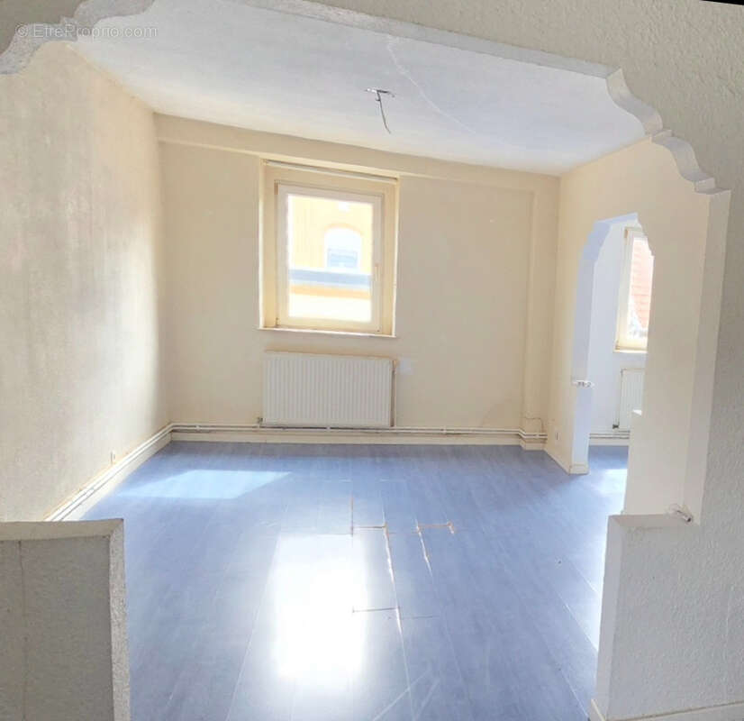 Appartement à ALGRANGE