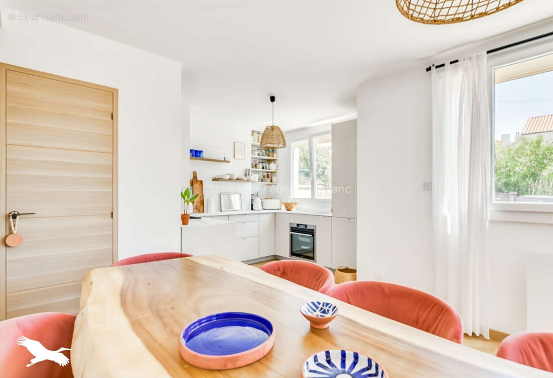 Appartement à MARSEILLE-7E