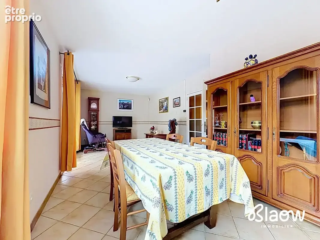 Maison 5 pièces 108 m² à vendre à Meyzieu (69330) - photo 3