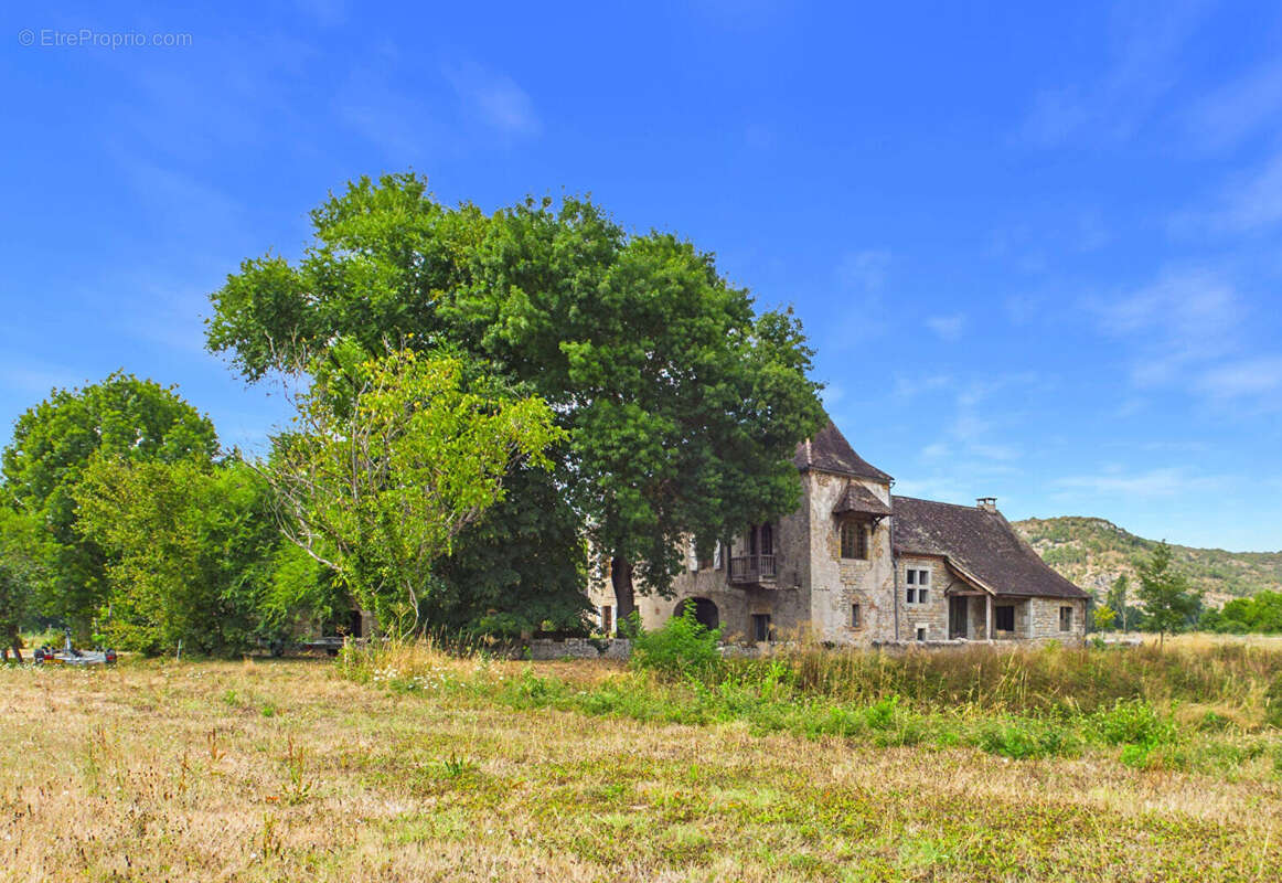 Propriété de charme avec vue dégagée et accès aux rives du Lot - photo 3