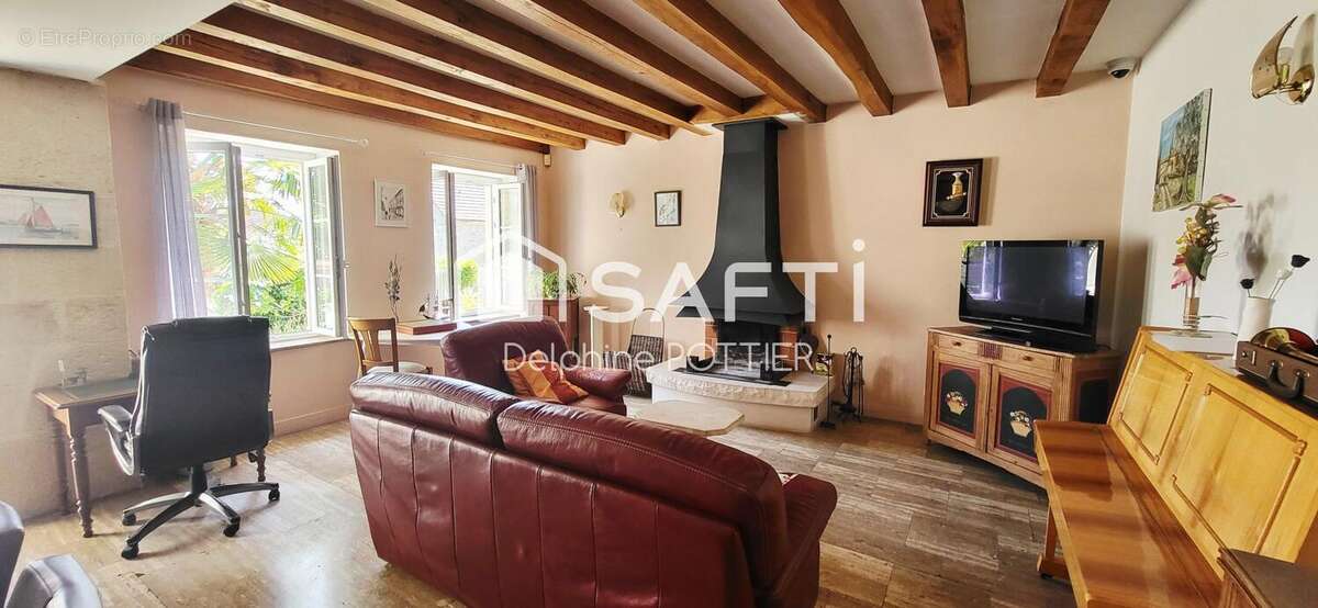 Photo 2 - Maison à CREPY-EN-VALOIS