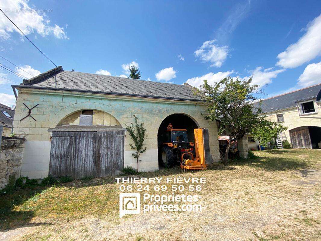 Maison à BEAUMONT-EN-VERON