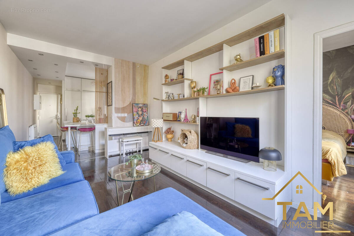 Appartement à SURESNES