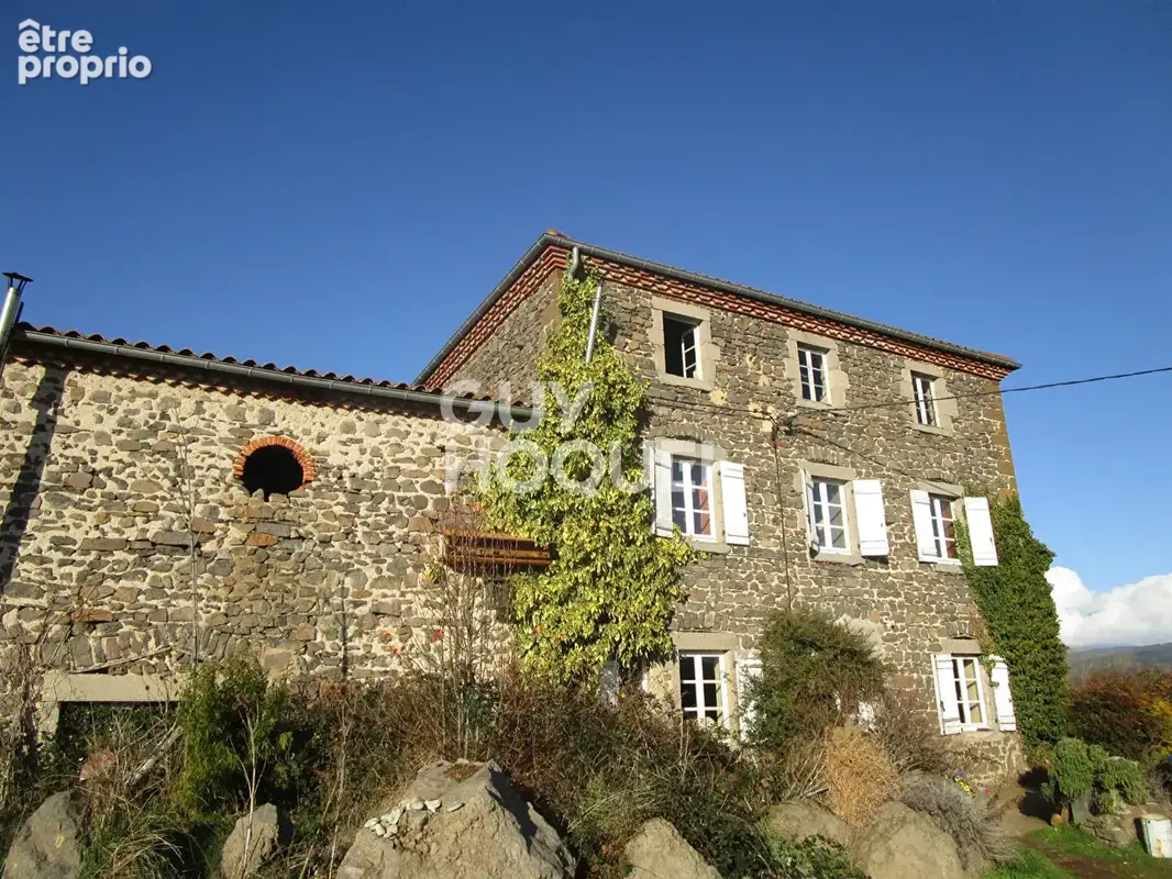 Maison à MAZEYRAT-D'ALLIER