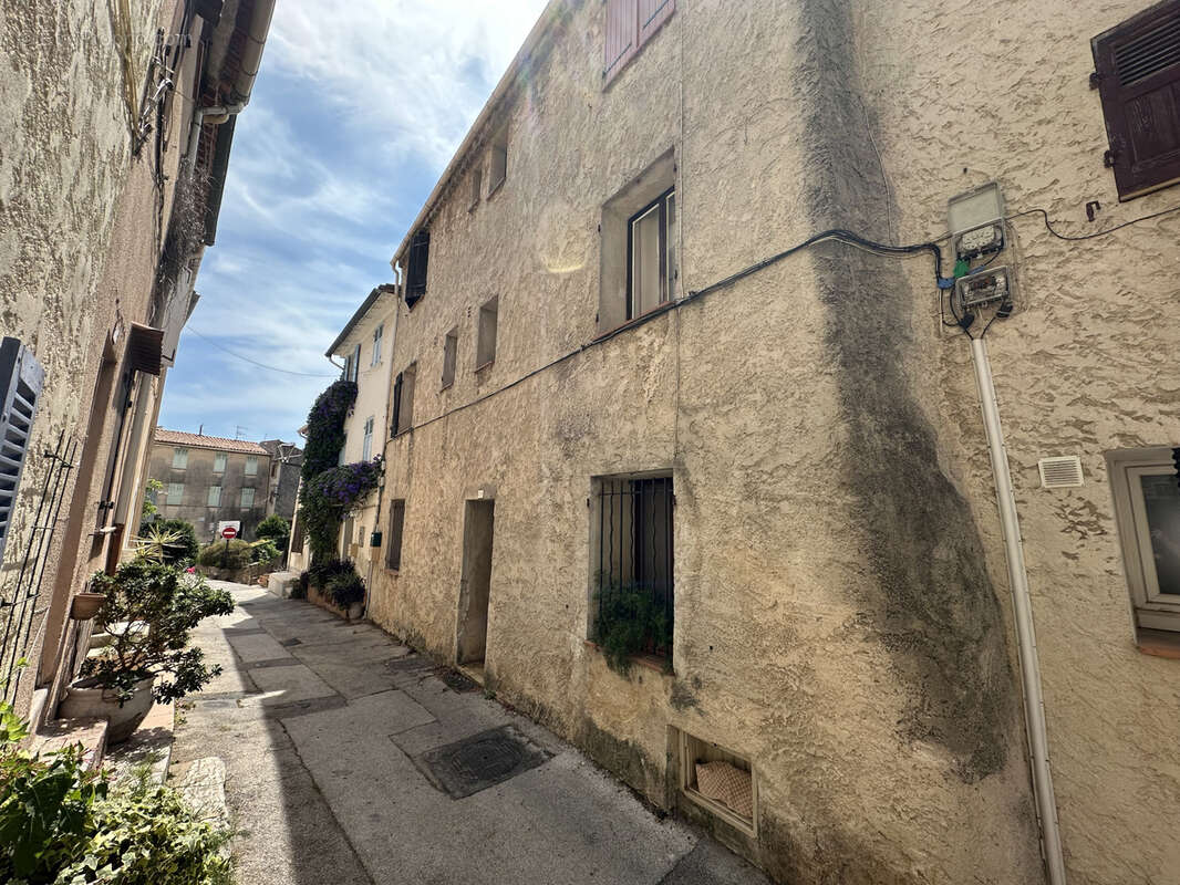 Appartement à LA GARDE