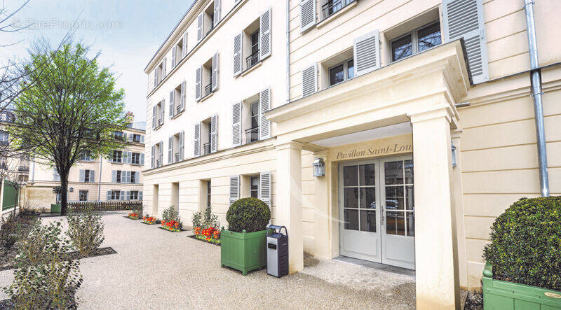 Appartement à VERSAILLES