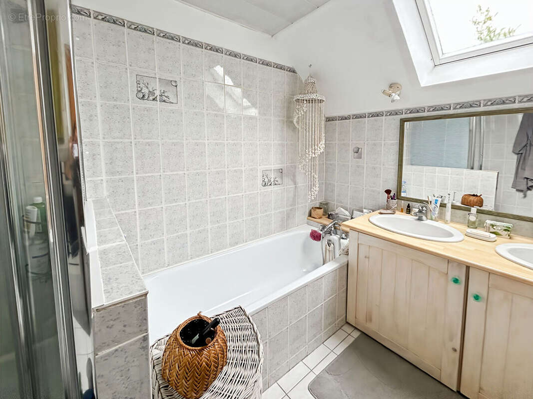 Maison à VILLEBON-SUR-YVETTE