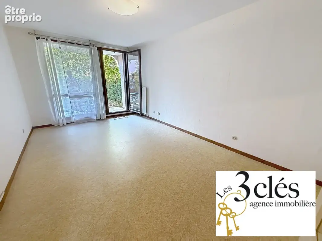 T2 de 44,40 m2 avec terrasse, jardin et garage - photo 6