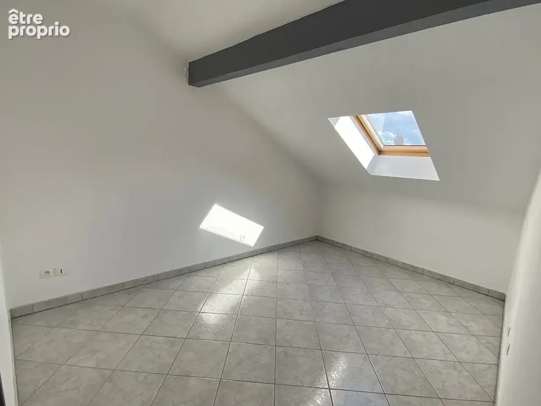 Bel appartement F2 avec terrasse - photo 3