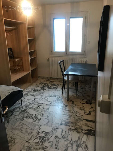 Appartement à VILLEJUIF