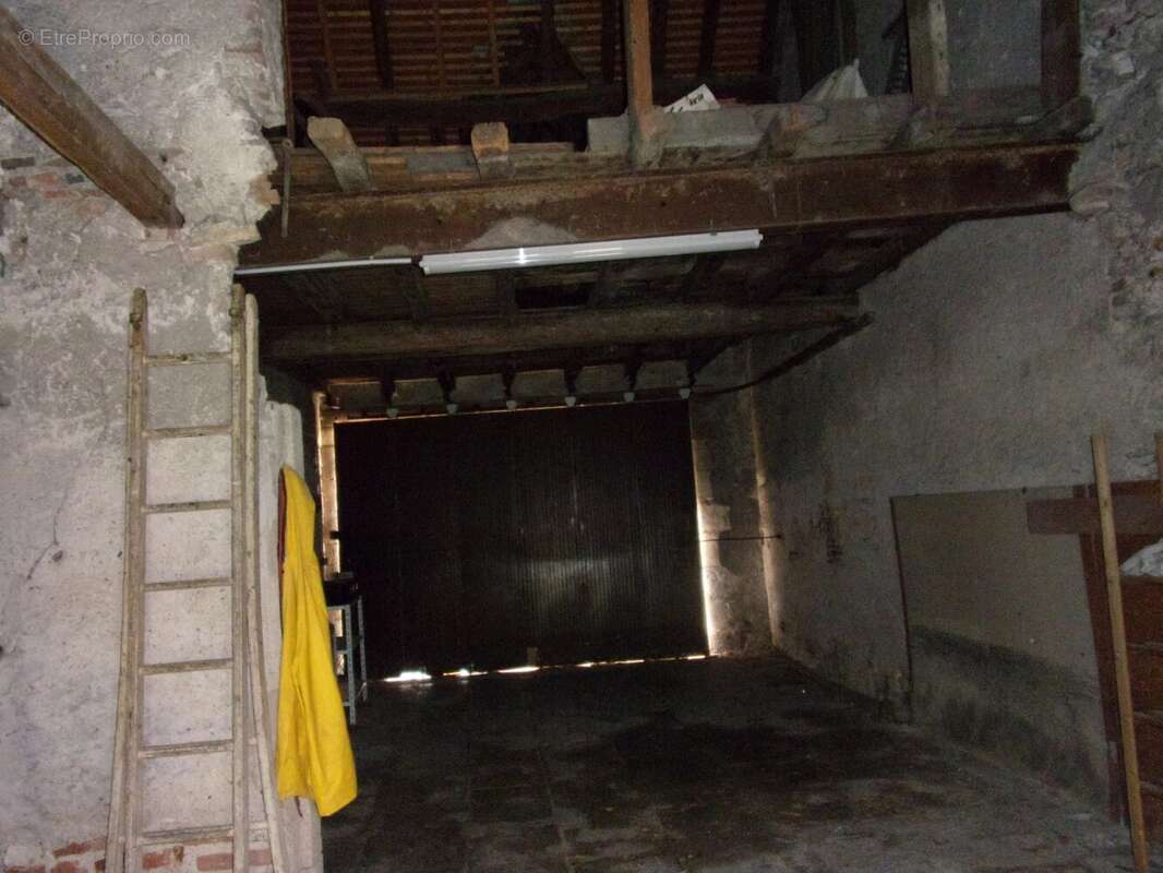 Appartement à MOULINS