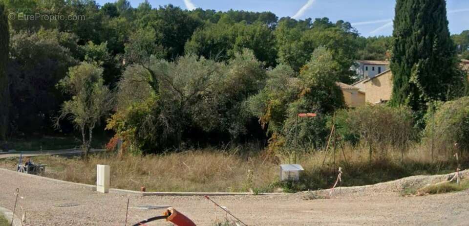 Terrain à CABASSE