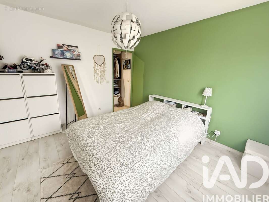 Photo 6 - Maison à CHATENAY-SUR-SEINE