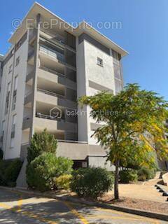 Appartement à SARROLA-CARCOPINO