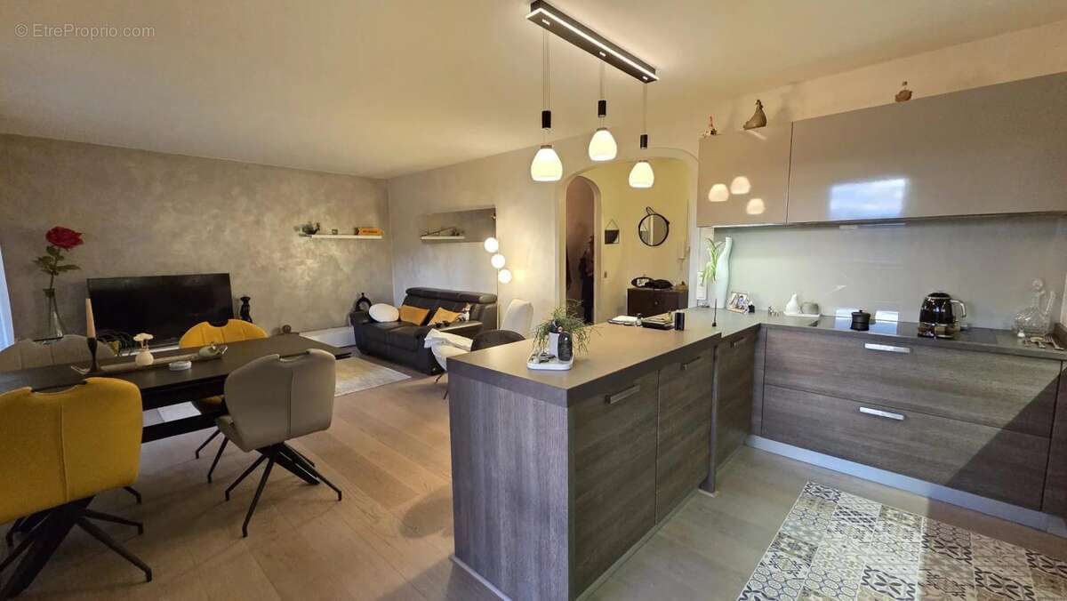 Appartement à ANNEMASSE