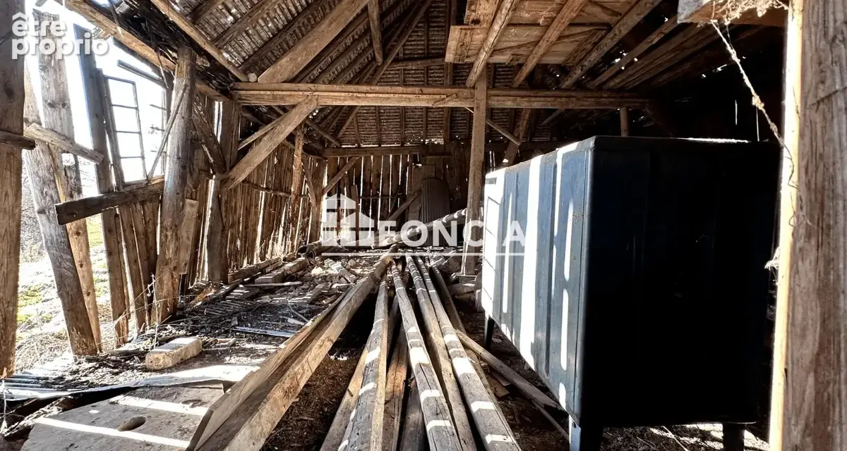 Ferme à rénover sur les hauteurs du col de Leschaux, au cœur des Bauges , 3 plateaux d'environs 90 m2, avec dépendances - photo 18