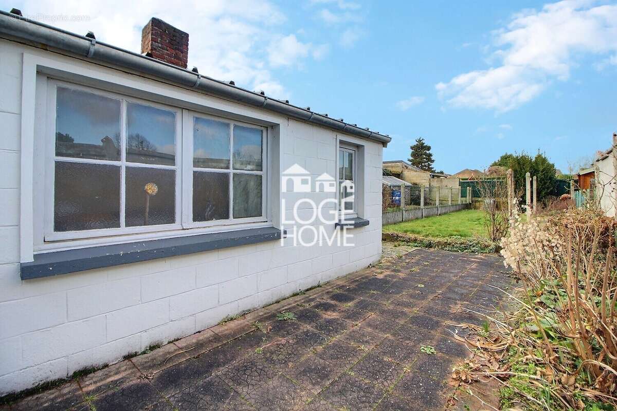 Maison à SIN-LE-NOBLE