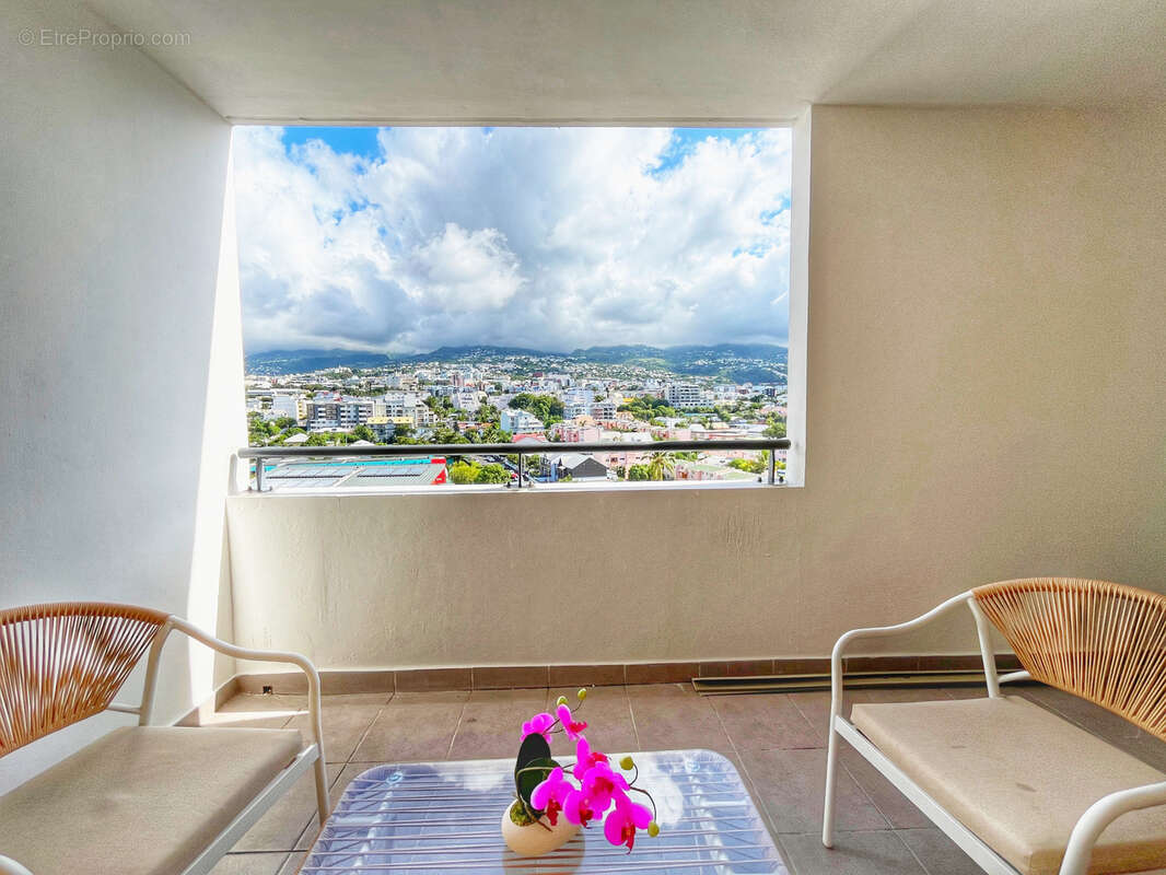 Appartement à SAINT-DENIS