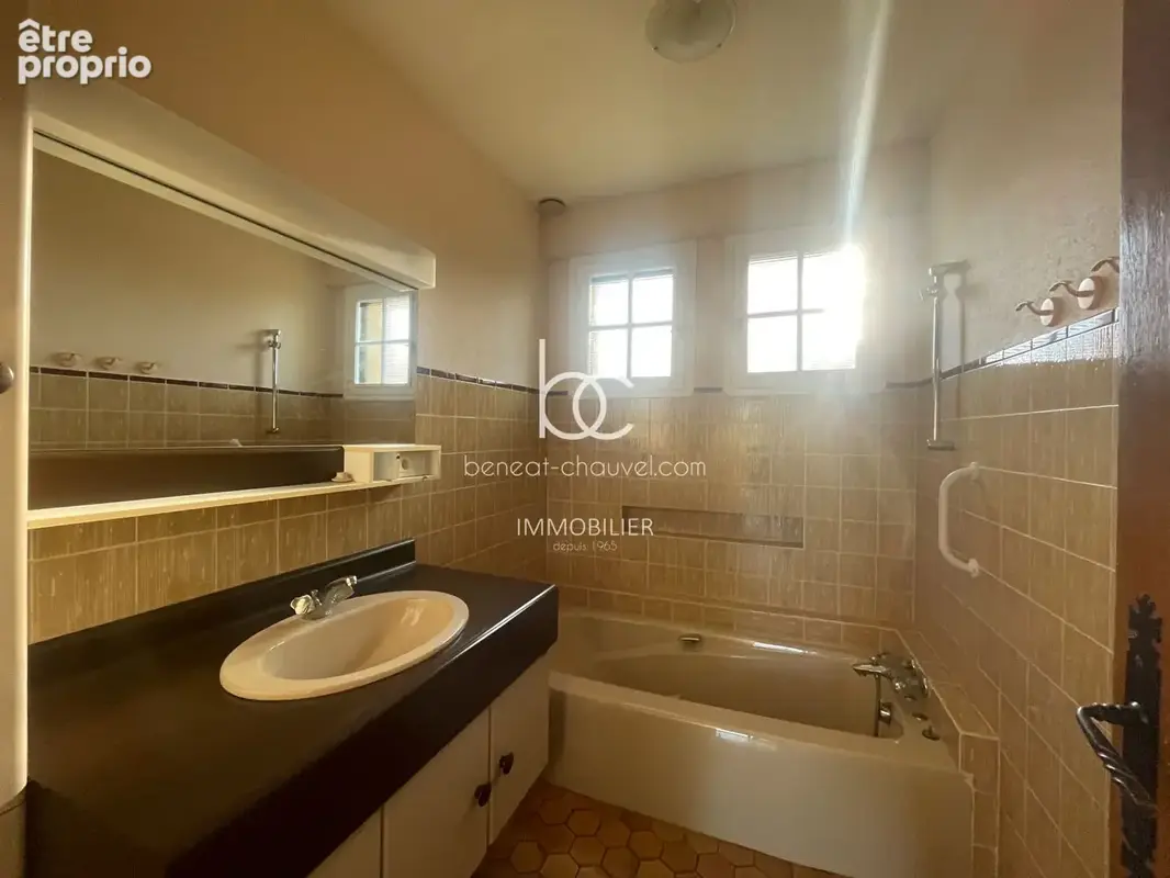 SAINT-GILDAS-DE-RHUYS - Maison avec sous-sol complet 133 m² - photo 11
