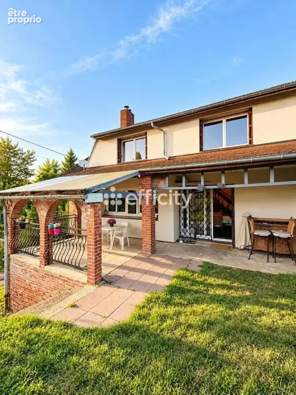 Maison 7 pièces 132 m² à vendre à Neuf-Marche (76220) - photo 2