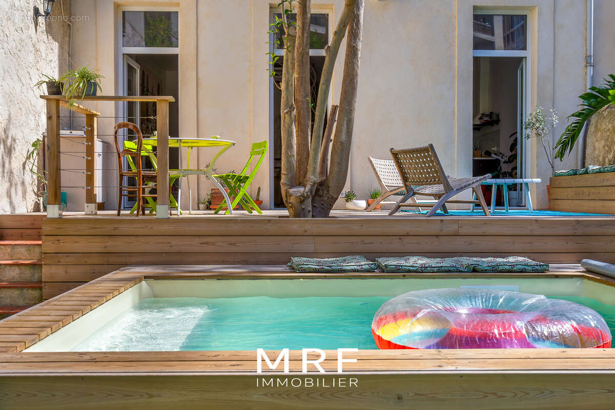 Appartement à MARSEILLE-5E