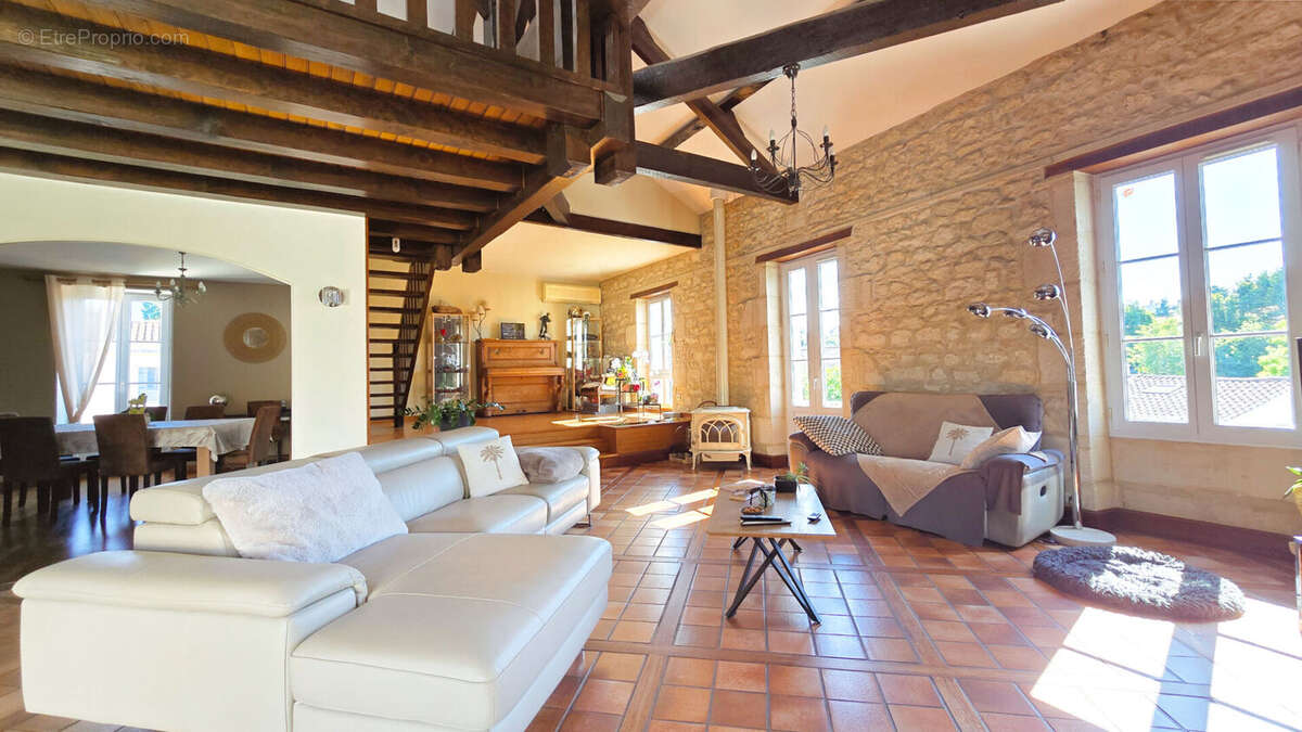 Maison à LA ROCHELLE