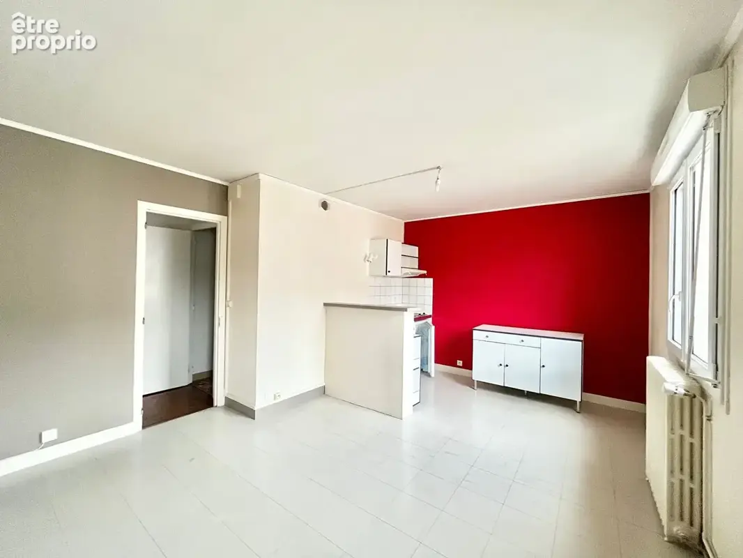 A VENDRE appartement Caen 2 pièce(s) 40.80 m2 - vendu libre - Ultra centre ville - cour intérieure - cave - photo 2
