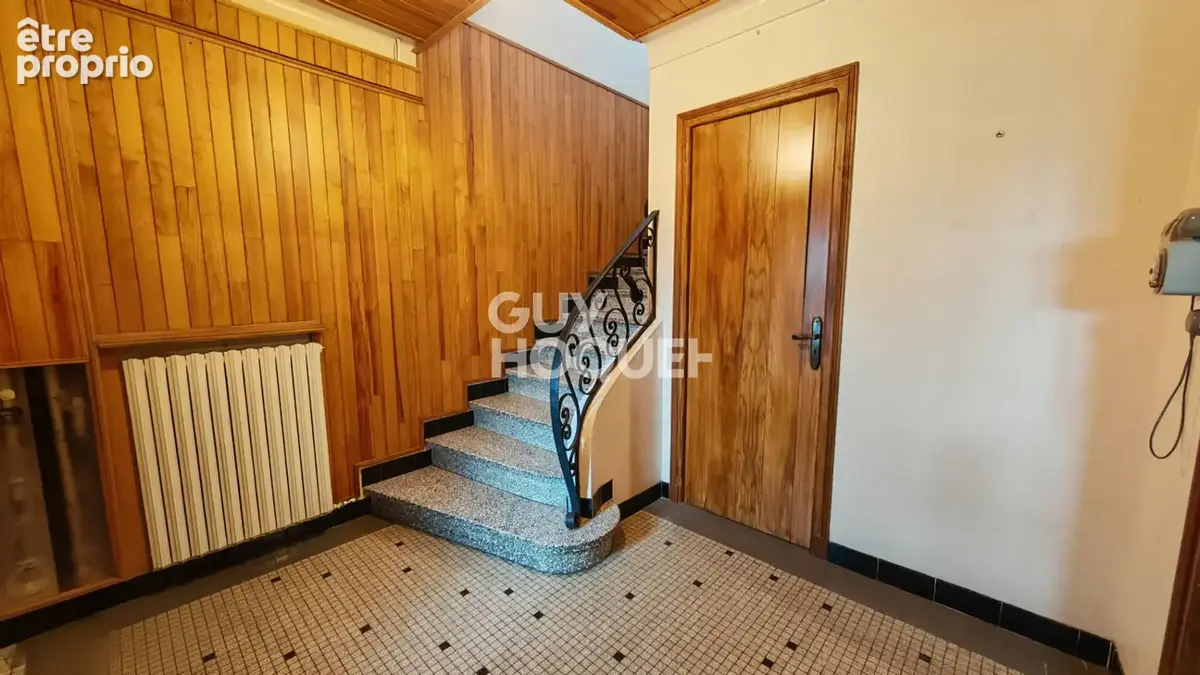 TOULOUGES Maison familiale 4 chambres sur 1075 m² de terrain avec appartement indépendant - photo 11