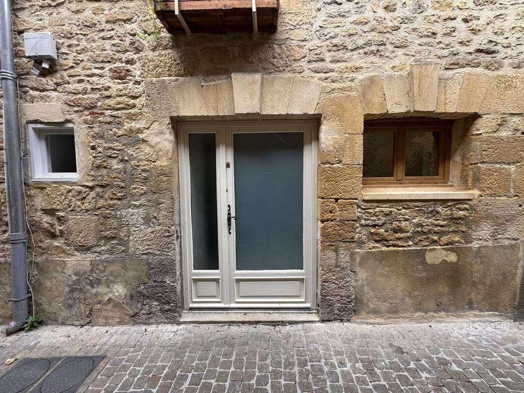 À vendre – Charmant ensemble immobilier en plein cœur de Sarlat - photo 2