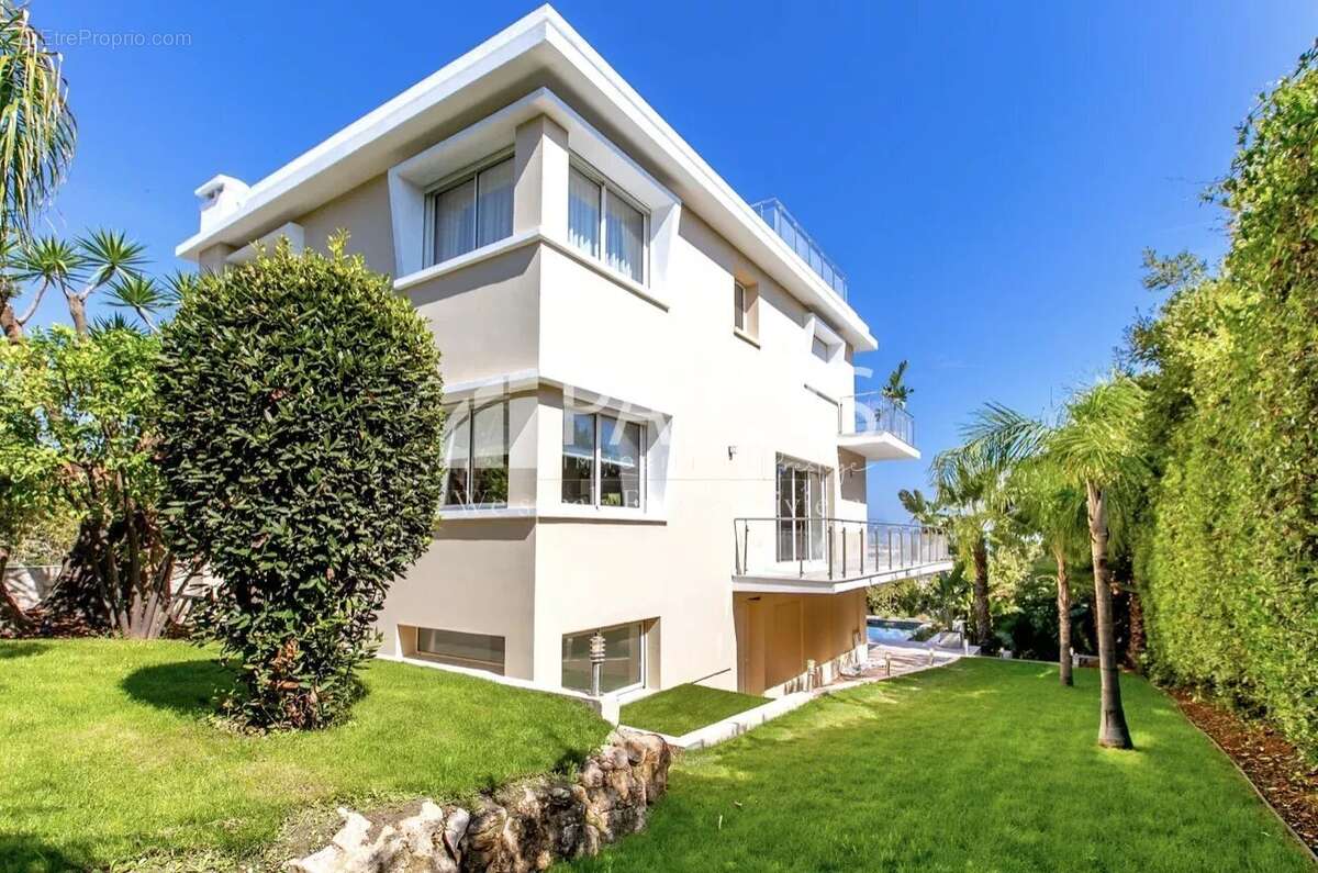 Maison à ANTIBES