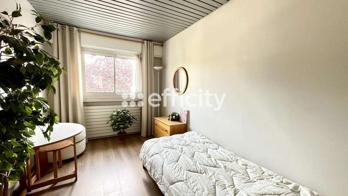 Maison à LOUVECIENNES