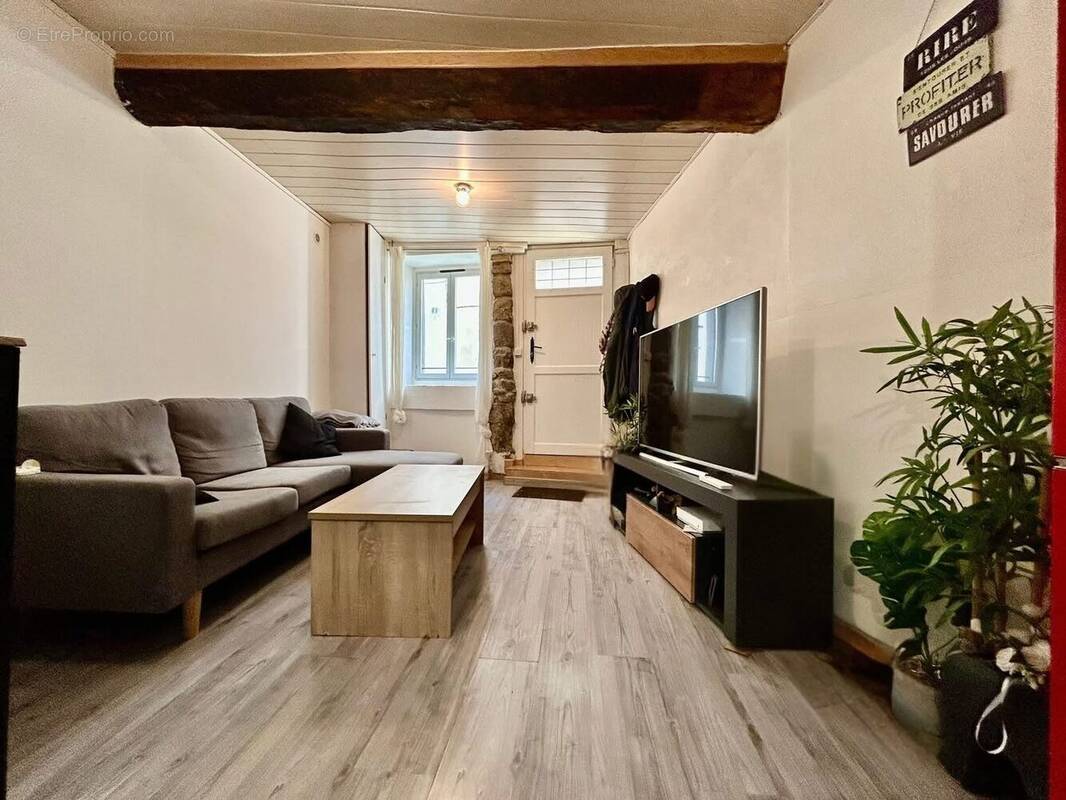Maison à PREIXAN