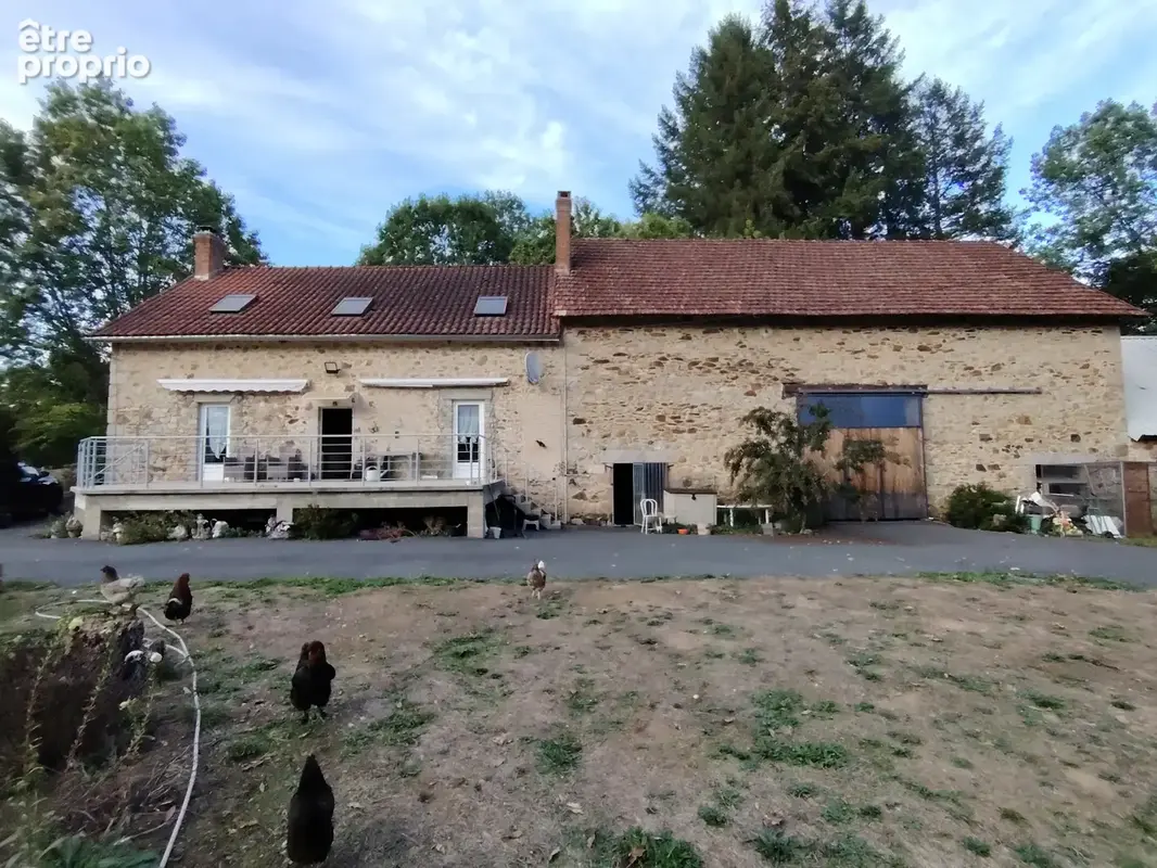 Propriété 6 pièces 132 m2 - photo 2